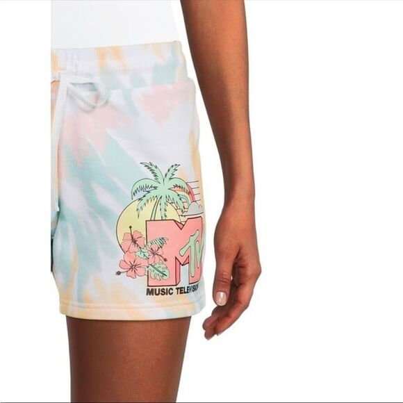 MTV XS Tropical Print Shorts‎ - Picture 2 of 7